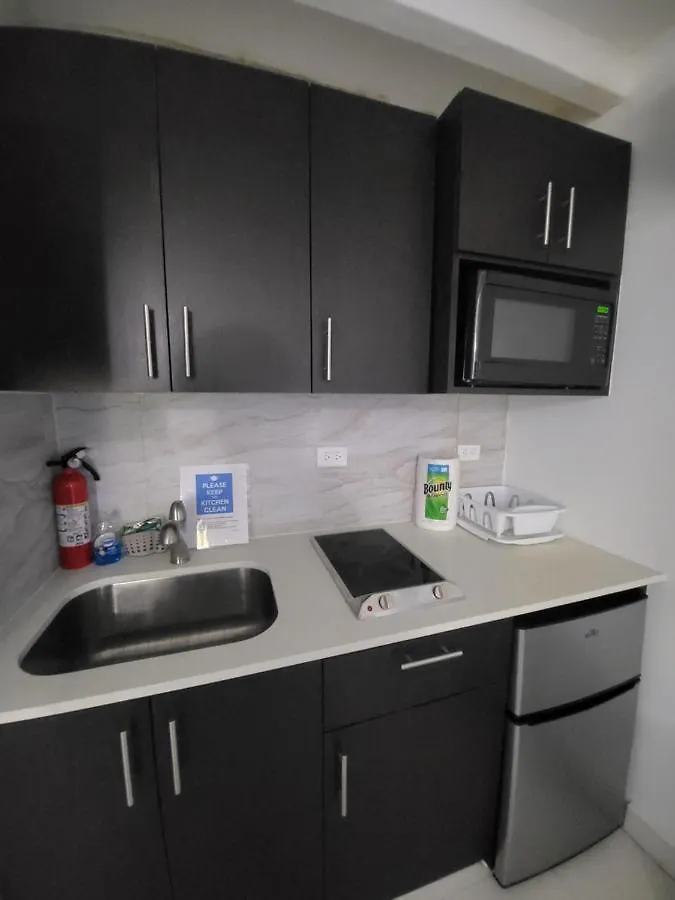 Beach Studio With Free Parking And Pool Daire San Juan 0*,